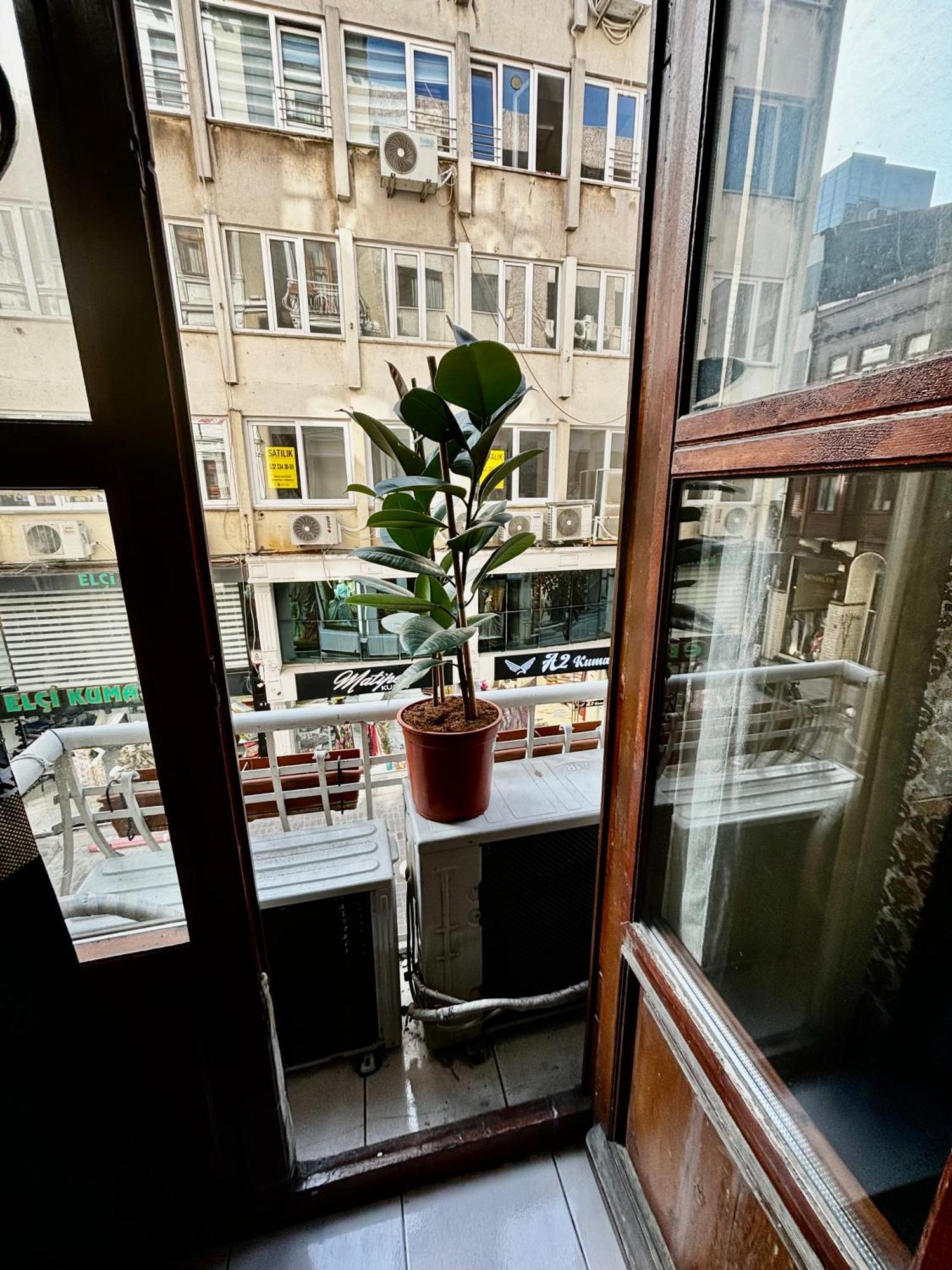 White Suites Hotel Istanbul Exterior foto
